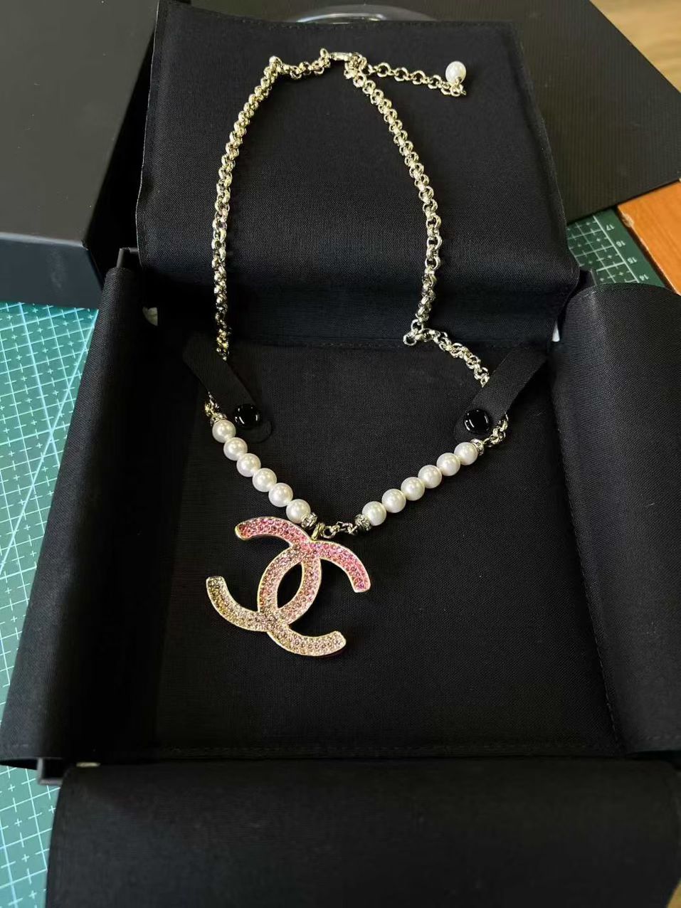 Chanel 23P Sweater Chain63439896985729110