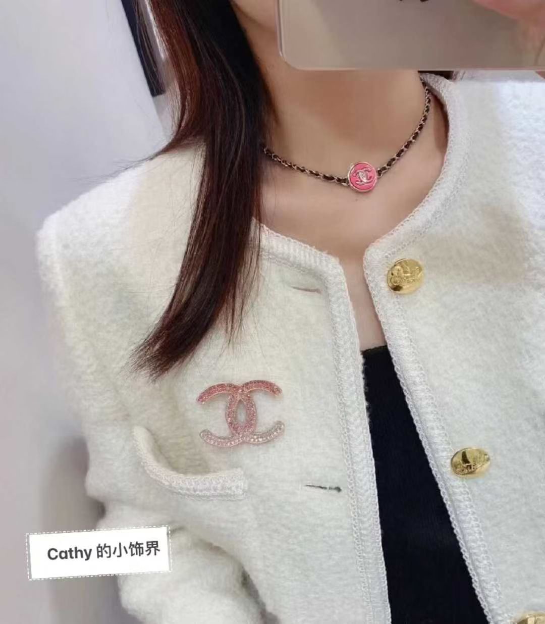 Chanel brooch63439896617729112