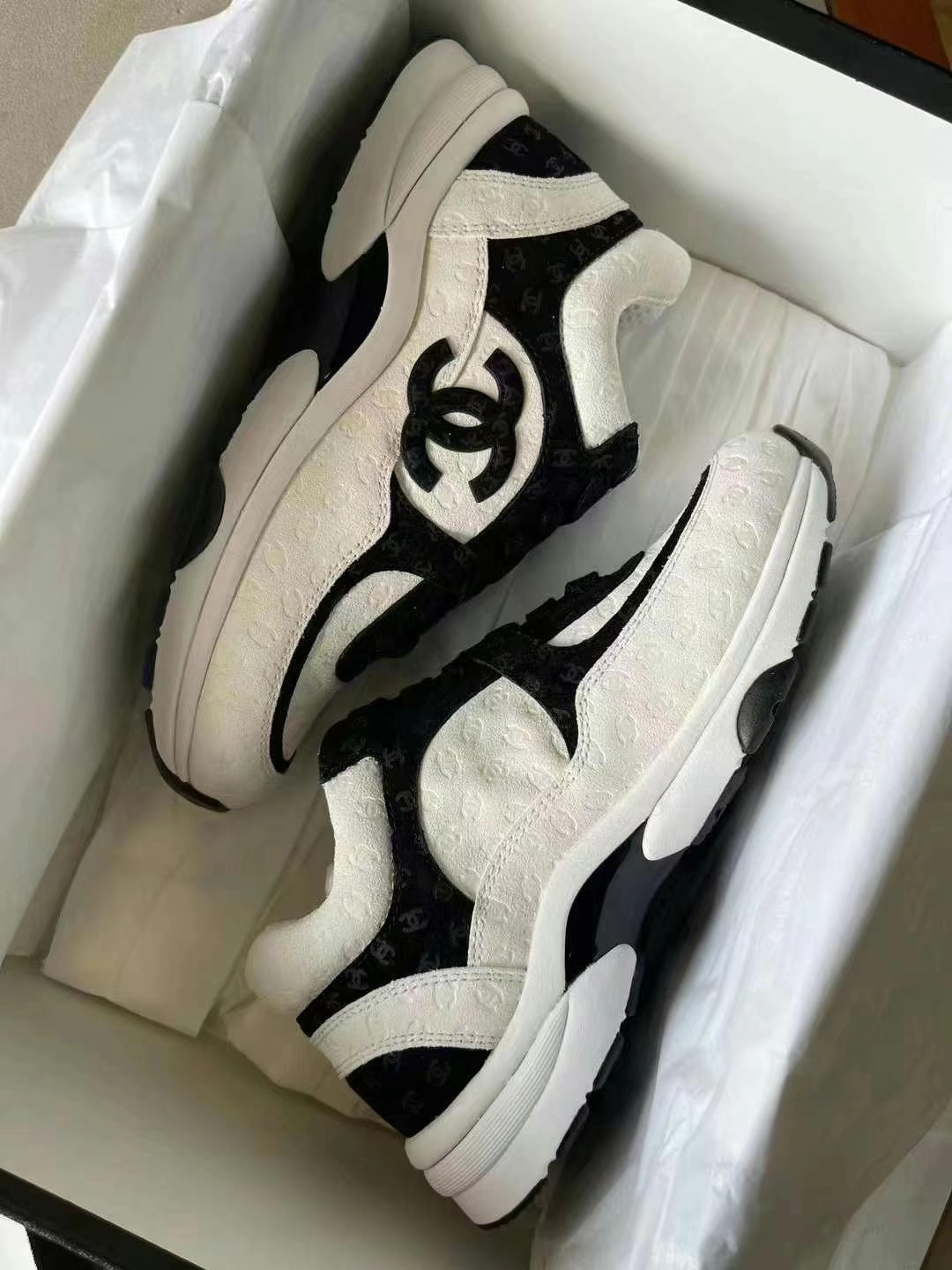 Chanel 22A best-selling black and white panda sneakers size 369 Chanel 22A best-selling black and white panda sneakers size 3663440396727939119