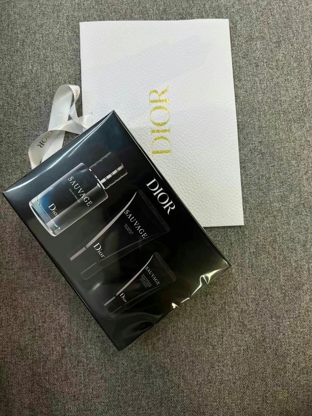 Dior Men's Fragrance - Sauvage Limited Edition Set63440377742339114