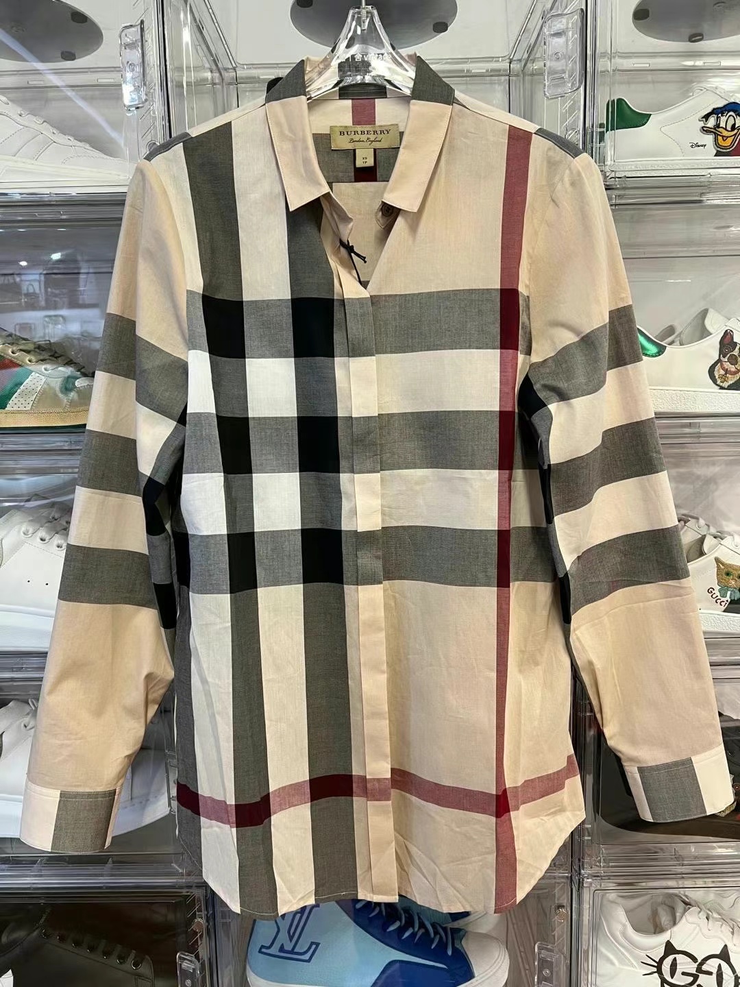 Burberry shirt XS size0 Burberry shirt XS size63440369107970110