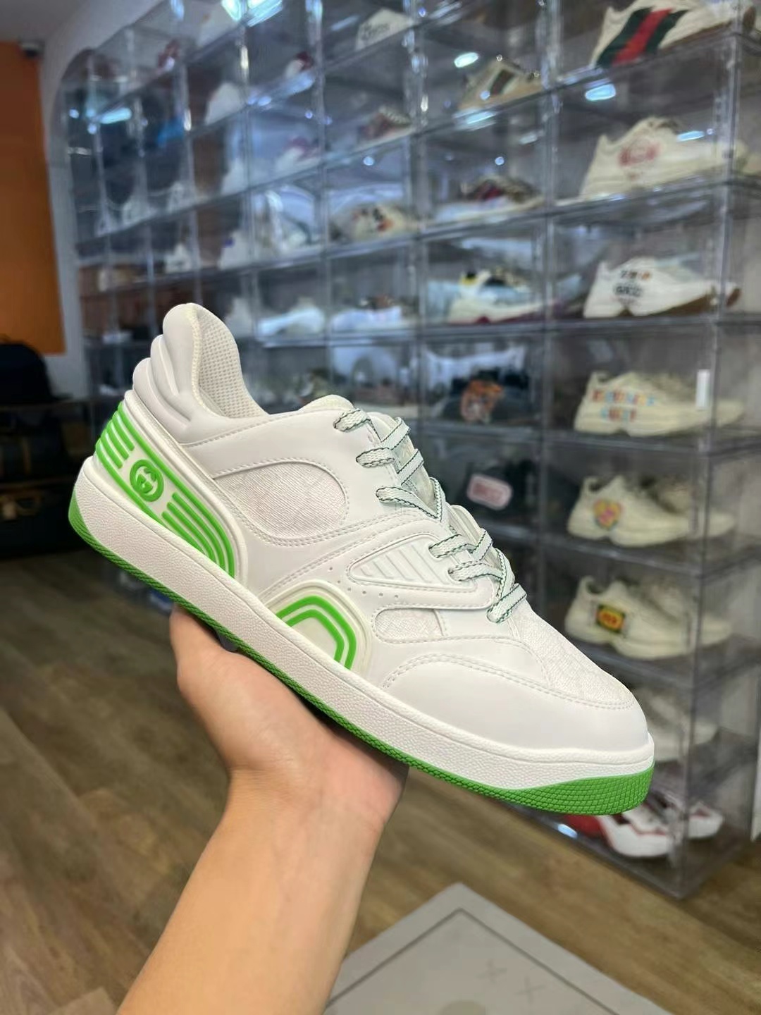 Gucci men's sneakers, size 4227 Gucci men's sneakers, size 42634402597692181127