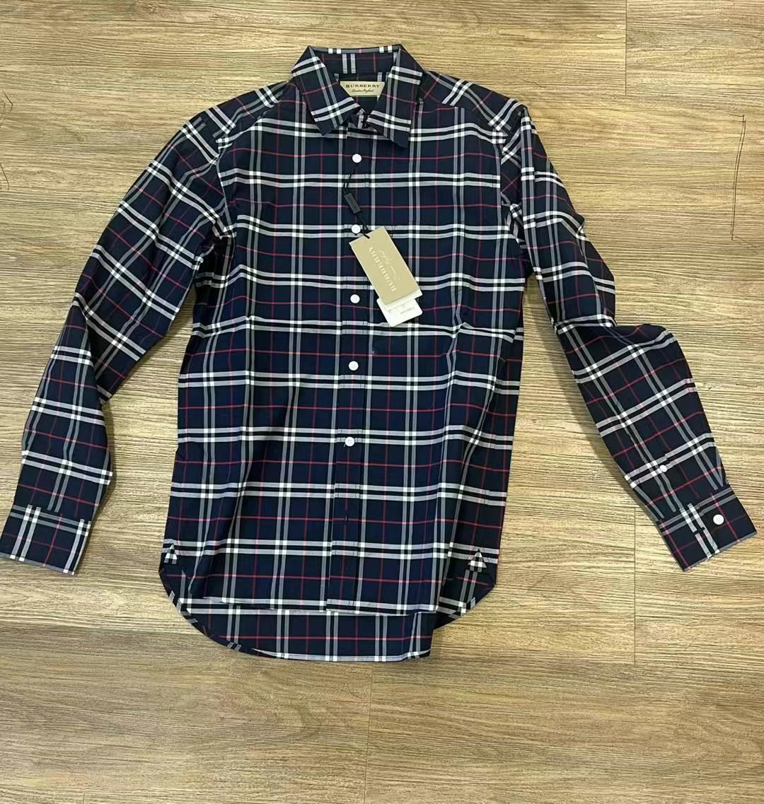Burberry shirt size XS7 Burberry shirt size XS63440131067267117