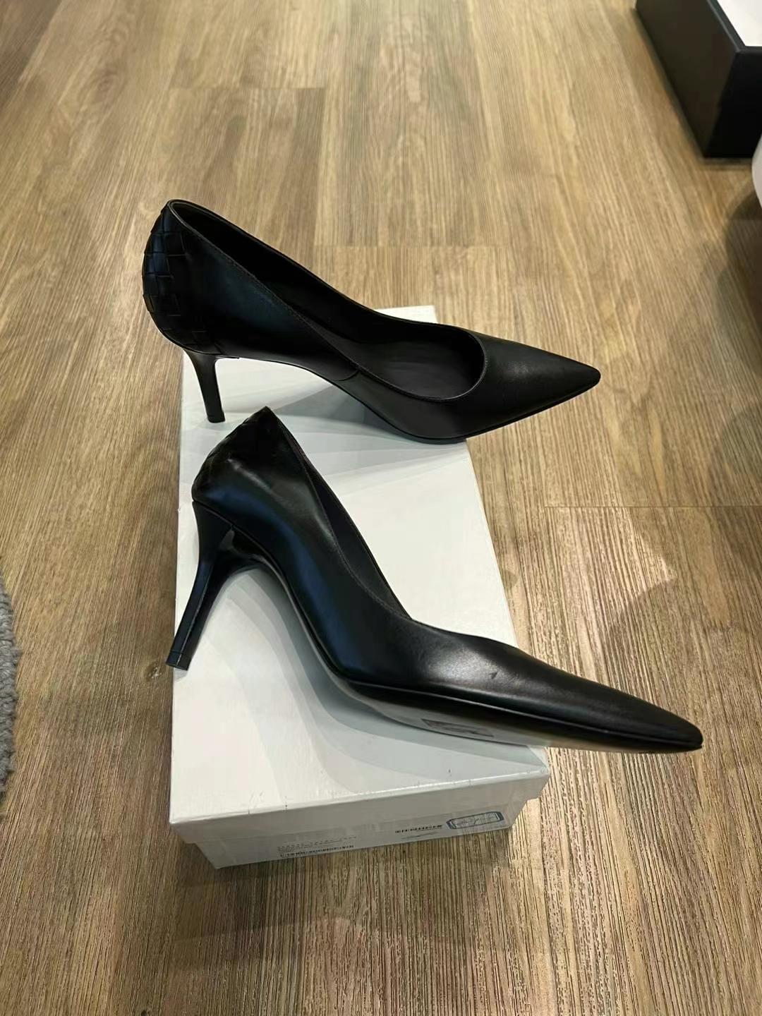 BV heels size 378 BV heels size 3763440075951873118