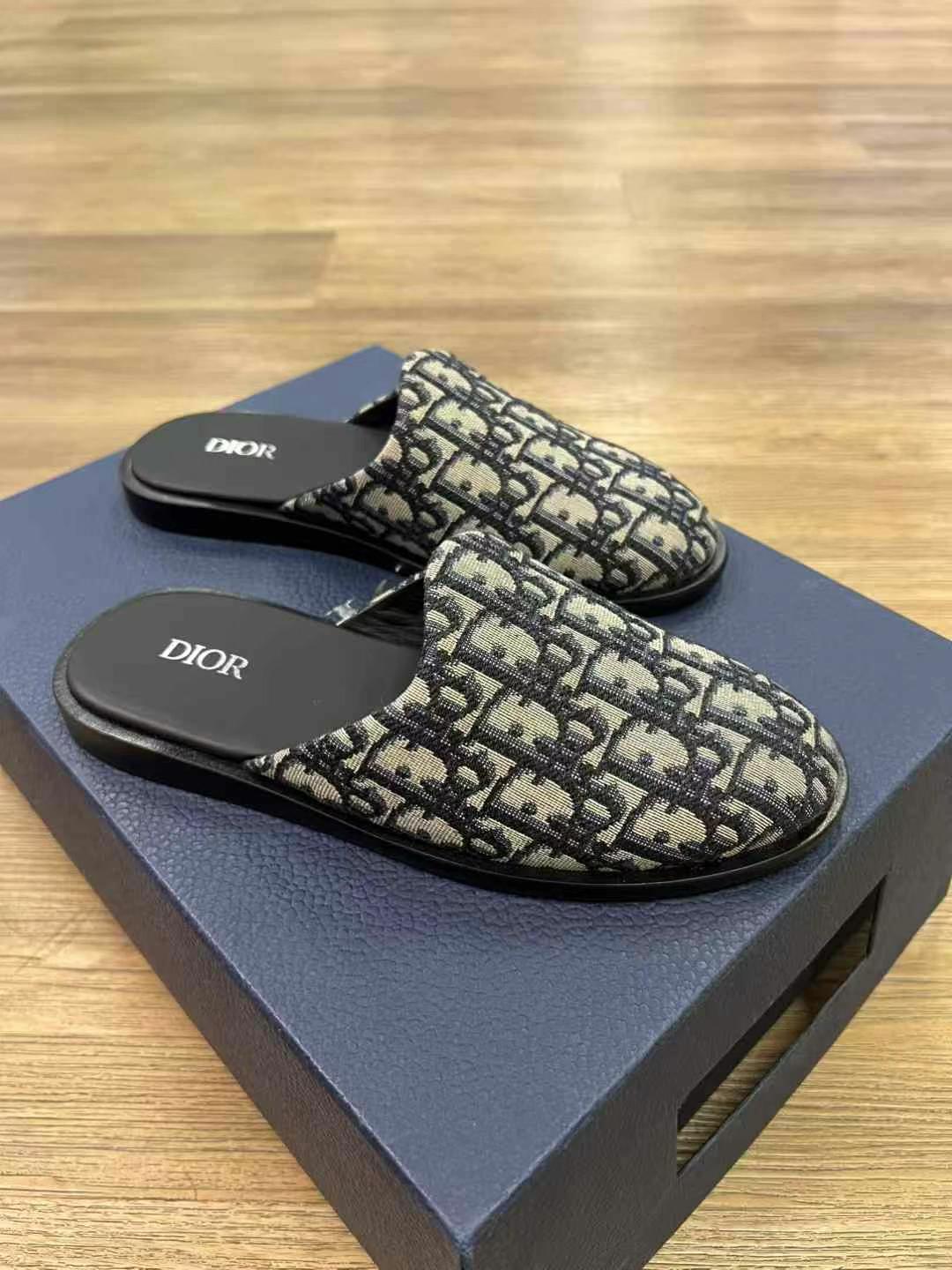 Dior Slippers Size 36, Runs Wide and Large28 Dior Slippers Size 36, Runs Wide and Large634399786810911128
