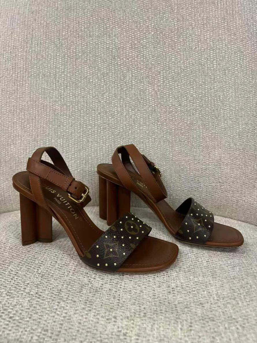 LV reading glasses high heels size 3719 LV reading glasses high heels size 37634399492387871119