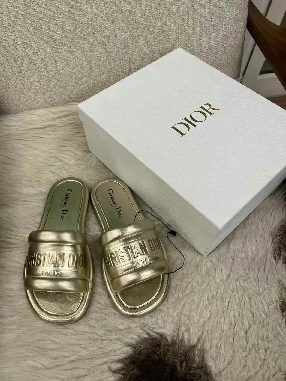 Dior slippers size 35.5, slightly large20 Dior slippers size 35.5, slightly large634399266352651120