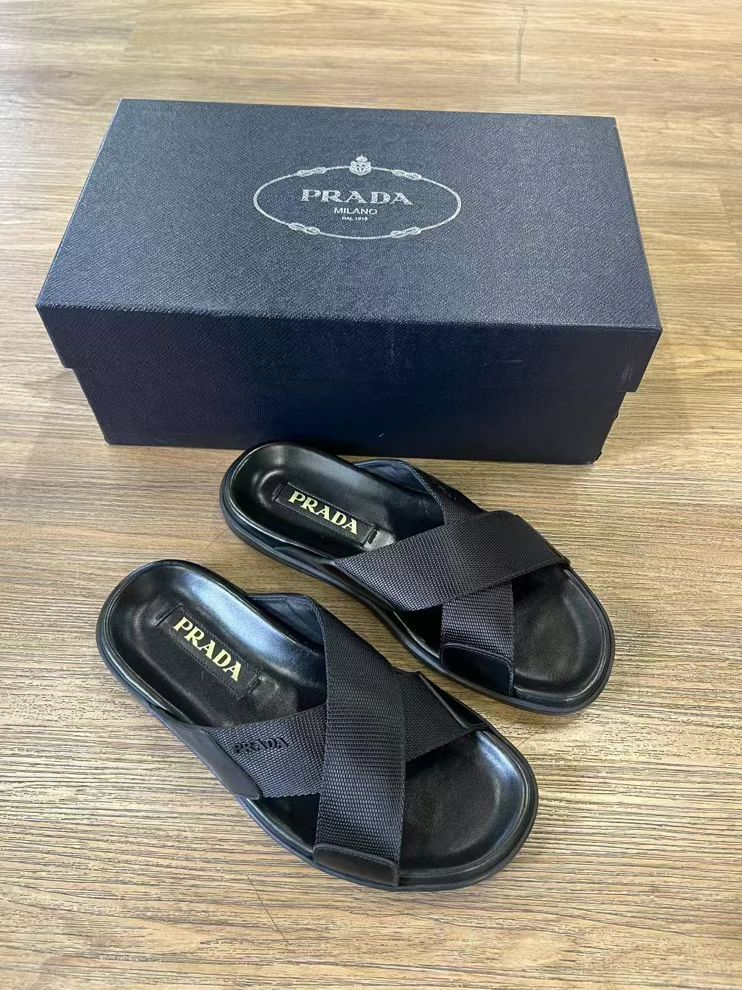 Prada Slippers Size 39.527 Prada Slippers Size 39.5634399217327371127